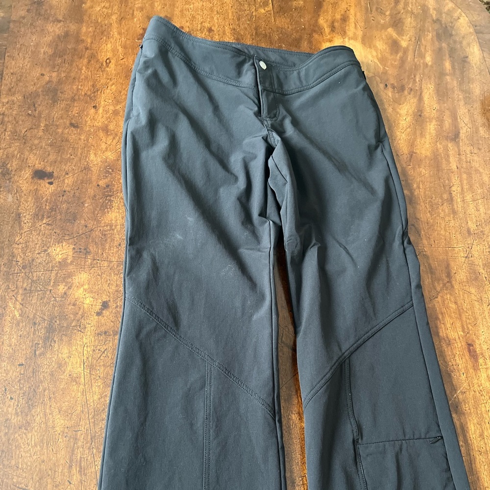 Athleta snow pant